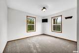 488 Greenbriar Court - Photo 12