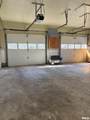 3 Brock Lane - Photo 42
