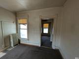 601 Perry Avenue - Photo 24