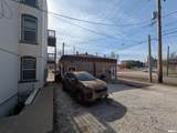 601 Perry Avenue - Photo 5