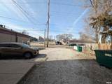 601 Perry Avenue - Photo 10