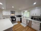 311 Whispering Oaks Drive - Photo 13