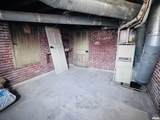 560 Crafford Street - Photo 22