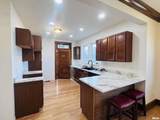 560 Crafford Street - Photo 5