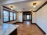 560 Crafford Street - Photo 6