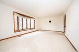 229 Whispering Oaks - Photo 17