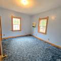 1121 Benedict Street - Photo 10