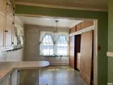 721 Loucks Avenue - Photo 5