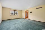 2353 Hollands Grove Road - Photo 11