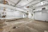 942 Wesley Road - Photo 10