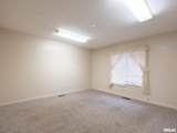 1112 Court Street - Photo 59