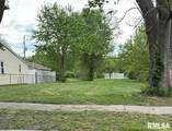 1942 Spruce Street - Photo 1