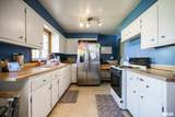 16114 Admiral Road - Photo 8