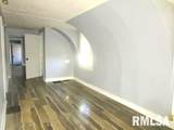 105 Perry Street - Photo 8