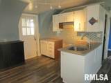 105 Perry Street - Photo 10