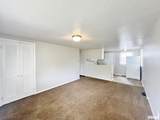 811 Lake Avenue - Photo 15