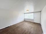 811 Lake Avenue - Photo 17