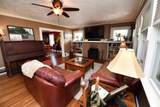 2226 Rohmann Avenue - Photo 8