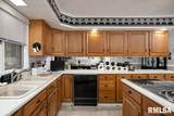 604 Clark Street - Photo 13