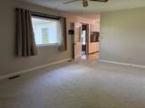 208 Holly Terrace - Photo 15