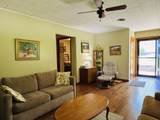 208 Poplar Street - Photo 15