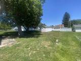811 10TH Avenue - Photo 20