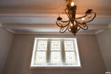 1027 University Street - Photo 15