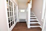 1027 University Street - Photo 3