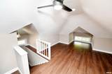 1027 University Street - Photo 55
