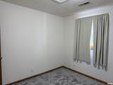 551 Royal Court - Photo 16