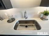 1001 Adams Street - Photo 4