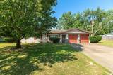 1002 Oakwood Drive - Photo 3
