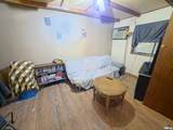 910 Pekin Avenue - Photo 18
