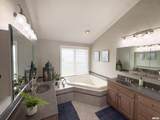 514 Harbor Pointe Drive - Photo 32