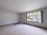 2752-56 Millbrook Court - Photo 26
