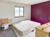 220 & 222 Meadows Avenue - Photo 36