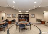 2121 47TH Street - Photo 4