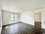 2011 Iowa Avenue - Photo 5