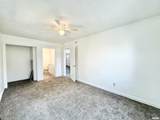 2011 Iowa Avenue - Photo 8