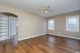 2421 Howell Street - Photo 3