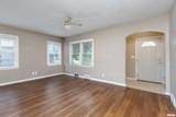 2421 Howell Street - Photo 4