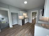 625 Colorado Street - Photo 9
