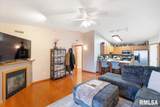 3207 16TH Avenue - Photo 2