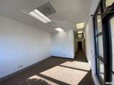 5000 Tremont Avenue - Photo 9