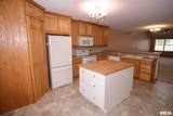 235 Walker Way - Photo 5