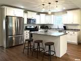 312 Mcvicker Drive - Photo 2