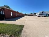 110 Lawrence Avenue - Photo 4