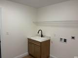 1717 Ambleside Drive - Photo 11