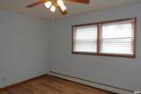 895 Pine Street - Photo 14