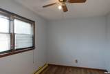 895 Pine Street - Photo 18